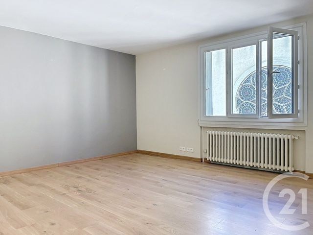 Appartement F4 &agrave; louer - 4 pi&egrave;ces - 77,10 m2 - Sete - 34 - LANGUEDOC-ROUSSILLON